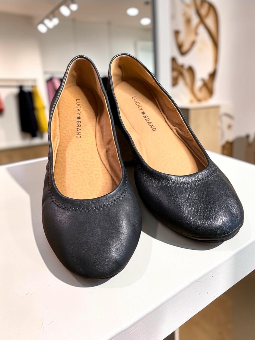 Lucky Brand Black Leather Round-Toe Ballet Flats Size 8